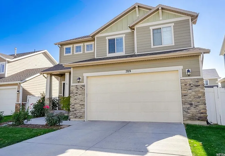 789 W Star Spangled Dr — Photo 3