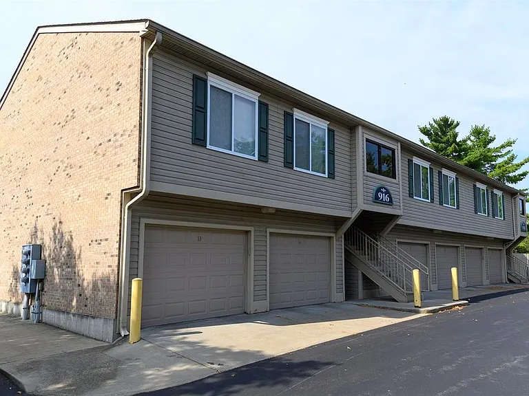 The Lofts — Photo 13