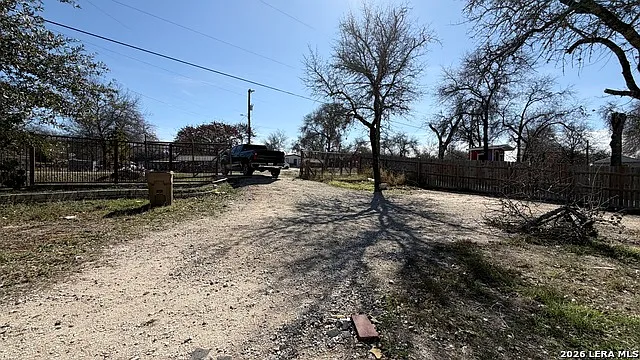 23035 Opportunity Dr — Photo 15