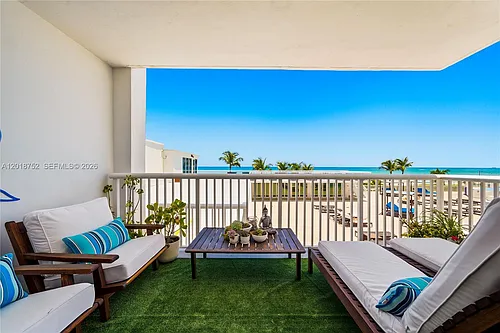 5401 Collins Ave Photo 1