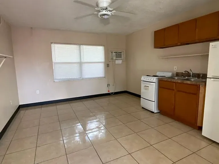 510 Silver St #1 — Photo 5