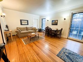 107 Cayuga Heights Rd