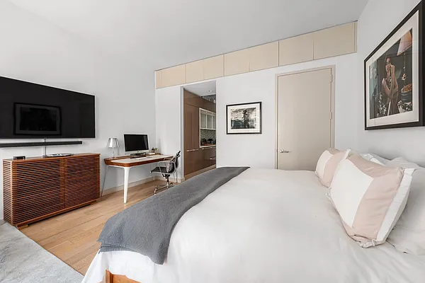 Sold by Douglas Elliman | media 5