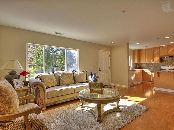 5th image of 4202 Lautrec Dr