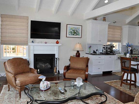 5th image of 1189 Kingston Ln