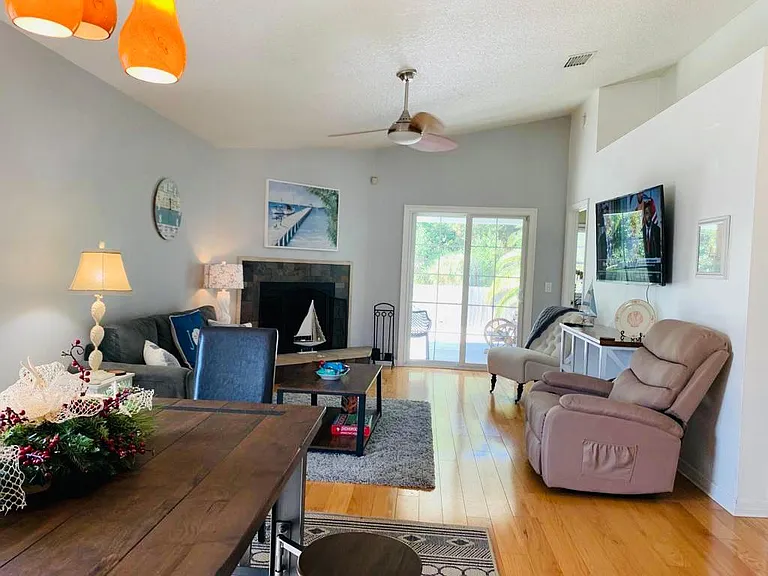 218 Vista Grande Dr #1 — Photo 9