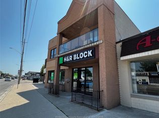 3875 Tecumseh Rd E #3, Windsor, ON N8W1J1