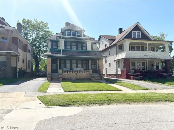 1538 Eddington Rd, East Cleveland, OH 44118