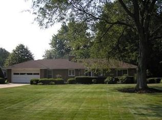 26741 Westwood Rd, Westlake, OH 44145