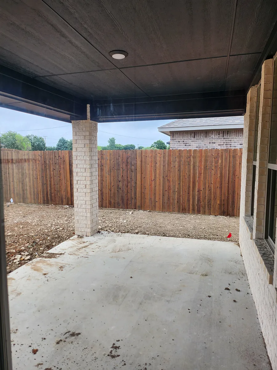 Building Photo - 224 Rock Hill Dr