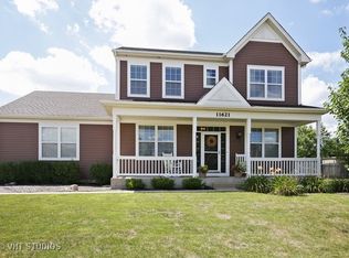 11621 Beacon Ave, Huntley, IL 60142