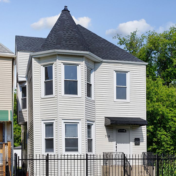 1st image of 718 N Leamington Ave