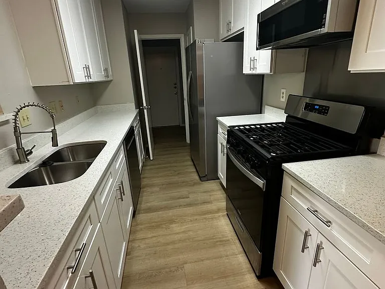 7900 W Gate Blvd — Photo 4