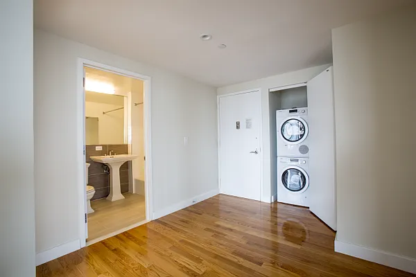 Rented by Stonehenge NYC LLC | media 38