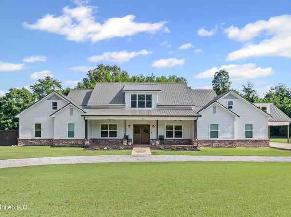 7100 County Line Rd, Coldwater, MS 38618