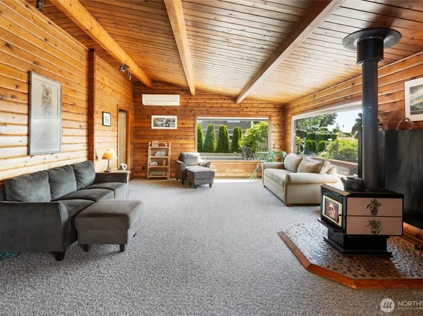 90 Margaret Street, Port Ludlow, WA 98365