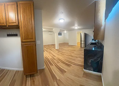 11121 SE 31st Ave #BASEMENT Photo 1
