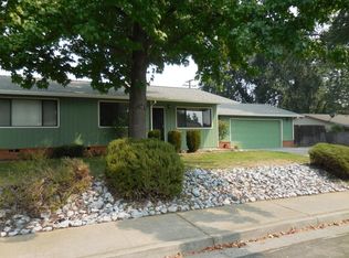 6855 Irving Rd, Redding, CA 96001