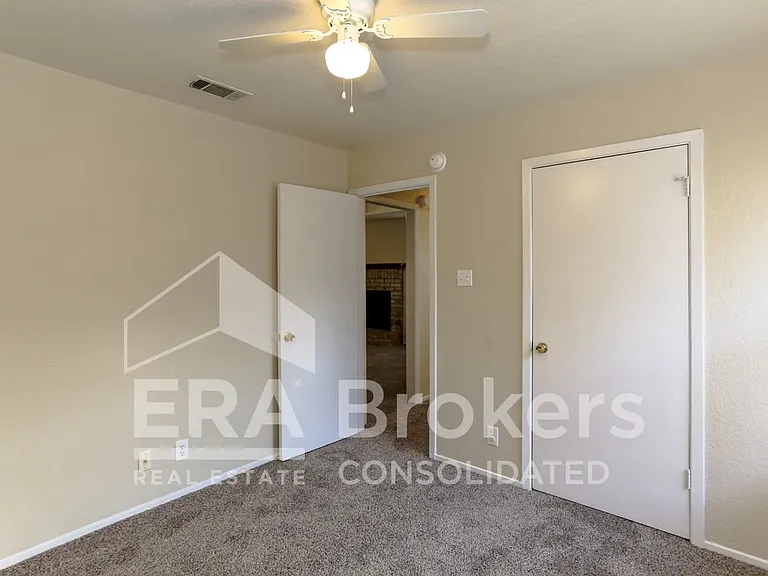 4903 Ridge Cir — Photo 18