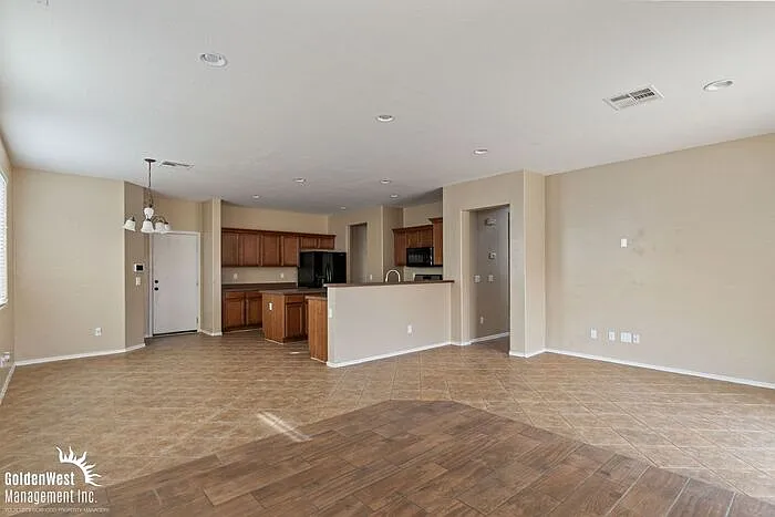 14544 W Sierra St — Photo 6