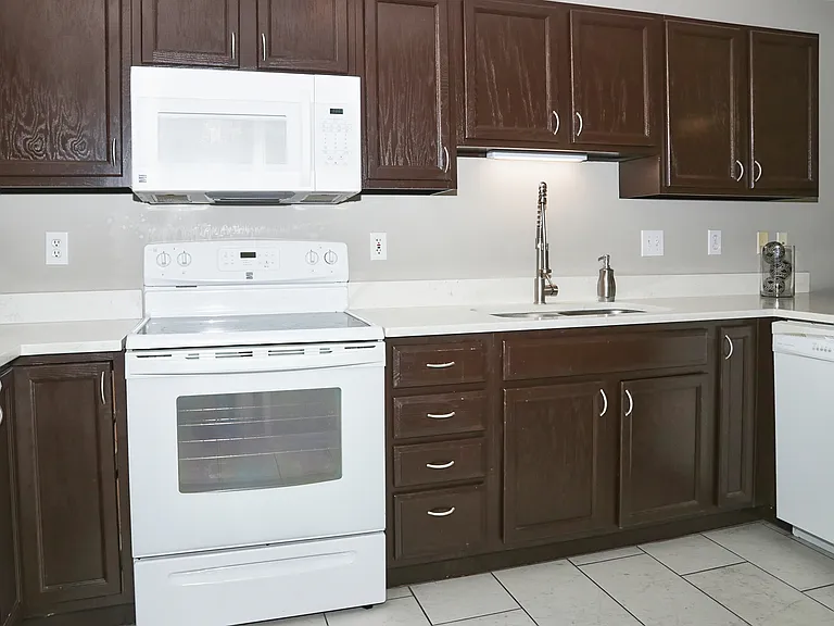 8362 Enclave Blvd — Photo 8