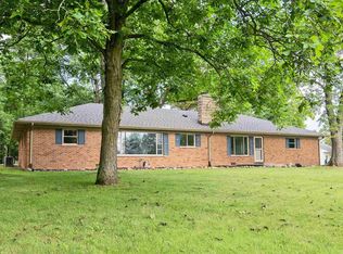 10929 E Rosewood Cir, Fort Wayne, IN 46845