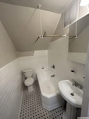 Rented by Immac Realty | media 14