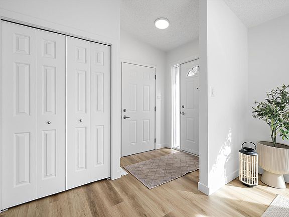 4th image of 12 Danbridge Pl