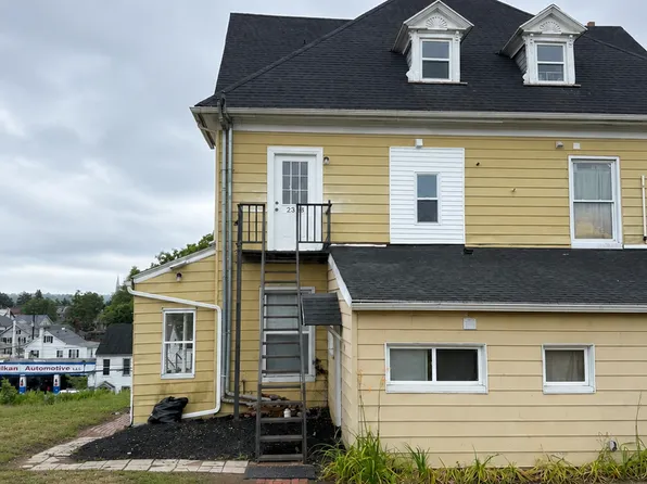 235 W Main St #B, Middletown, PA 17057