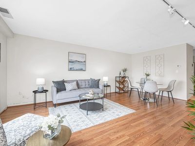 4 Summit Dr APT 413, Reading, MA, 01867