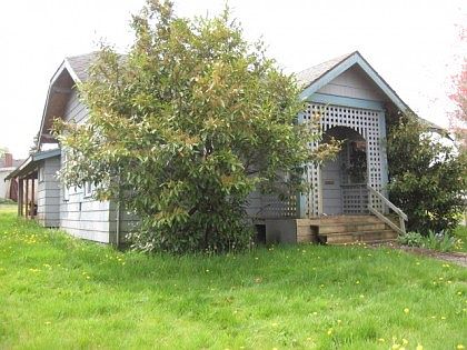 1st image of 605 Ellinor Ave