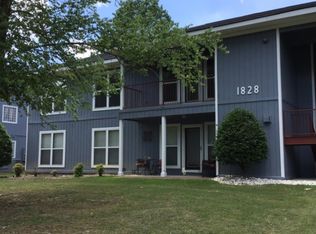 1828 Sardonyx Rd UNIT 4, Fayetteville, NC 28303