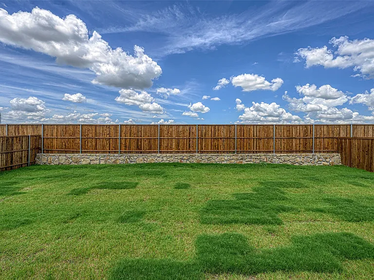610 Ridgewood Dr — Photo 27