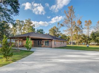 26961 Lantern Ln, New Caney, TX 77357