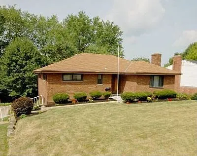 35 Jaycee Dr photo 1