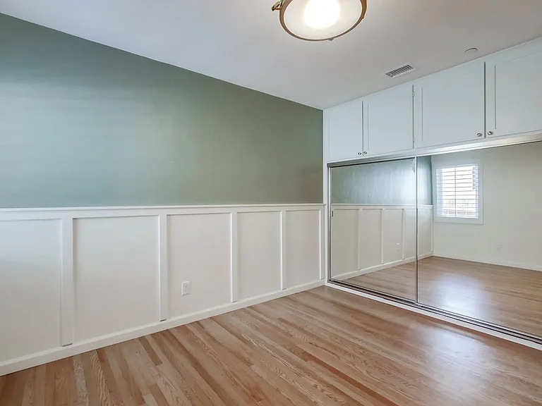 4747 Rolando Blvd — Photo 20