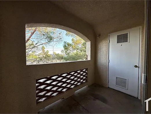 7400 W Flamingo Rd — Photo 12