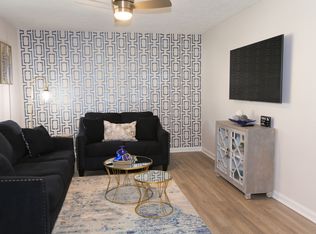4111 Emerald Lake Dr, Decatur, GA 30035