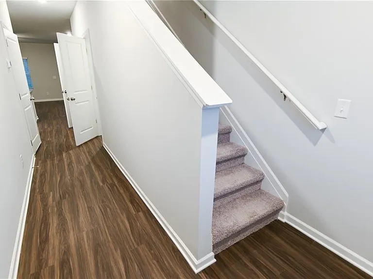 115 Village Green Dr #166 — Photo 4