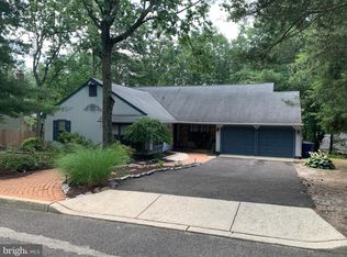 12 Westbrooke Ct, Voorhees, NJ 08043