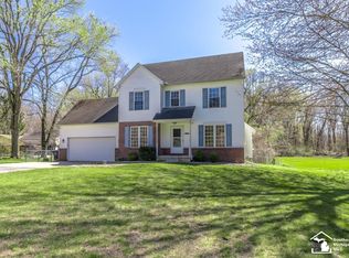 3673 Section Rd, Lambertville, MI 48144