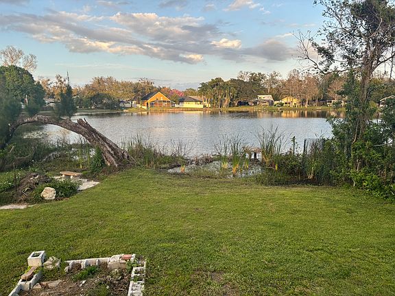 5th image of 419 Concord Dr