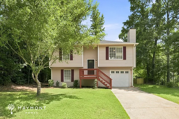 1504 Chelsea Downs Dr NE