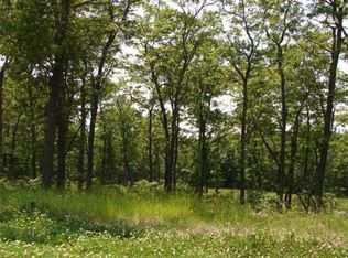 92 Vitruvian Ln, Tiverton, RI 02878