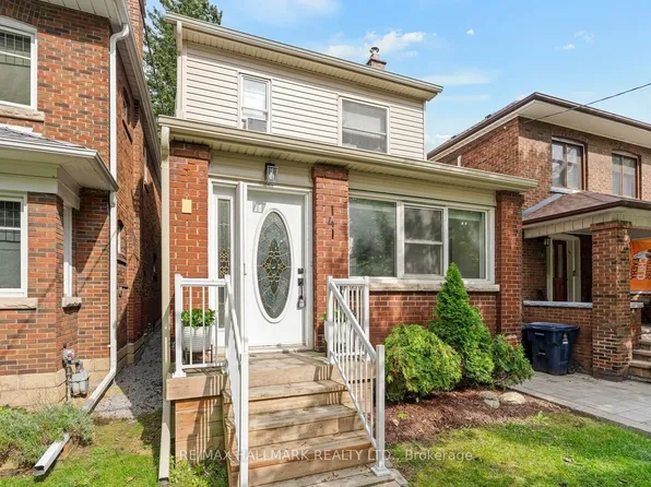 141 Humbercrest Blvd, Toronto, ON M6S 4L4