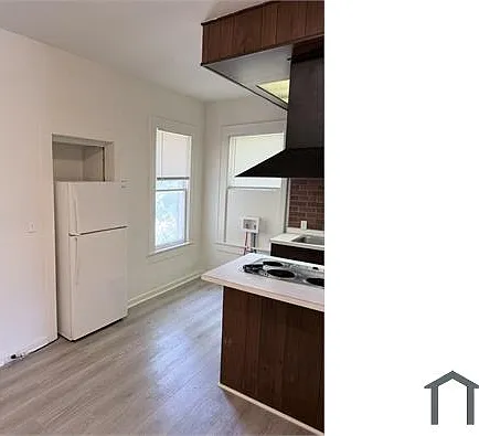 2 bed, 1100 sqft, $900 — Photo 2