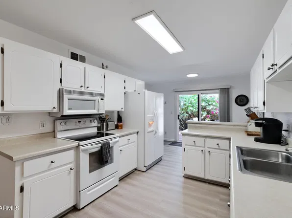 455 S DELAWARE Drive #129, Apache Junction, AZ 85120
