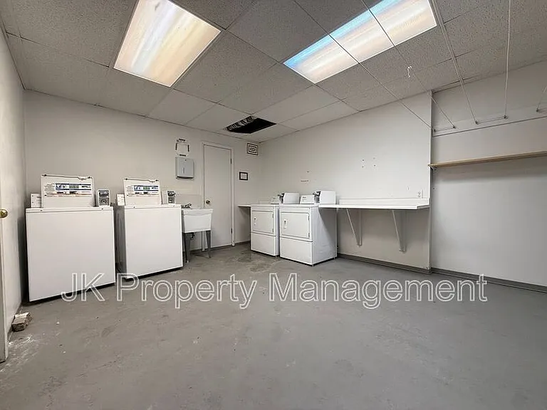 310 5th St N #34 — Photo 18