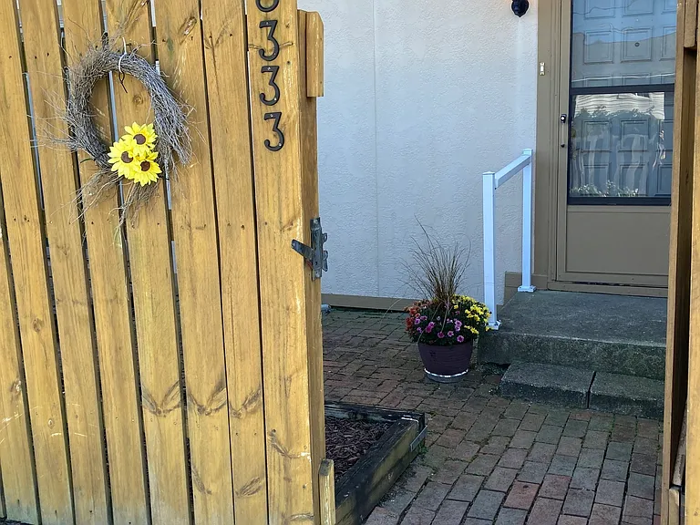 8333 Paso Del Norte Ct — Photo 3