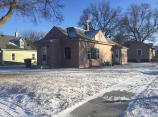 701 E 1st Ave, Mitchell, SD 57301